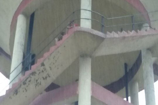 Monsoon : बारिश को तरसा जयपुर, मेघ रुठे, उमस से परेशान लोग