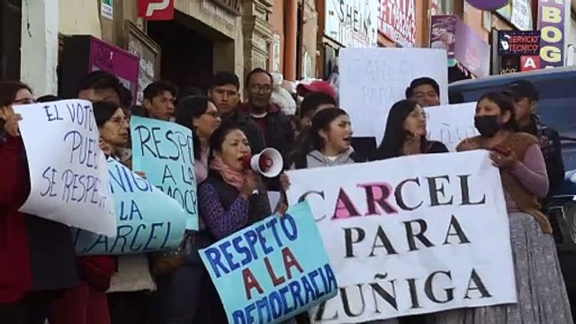 Juez dicta prisión preventiva contra tres militares que lideraron golpe fallido en Bolivia