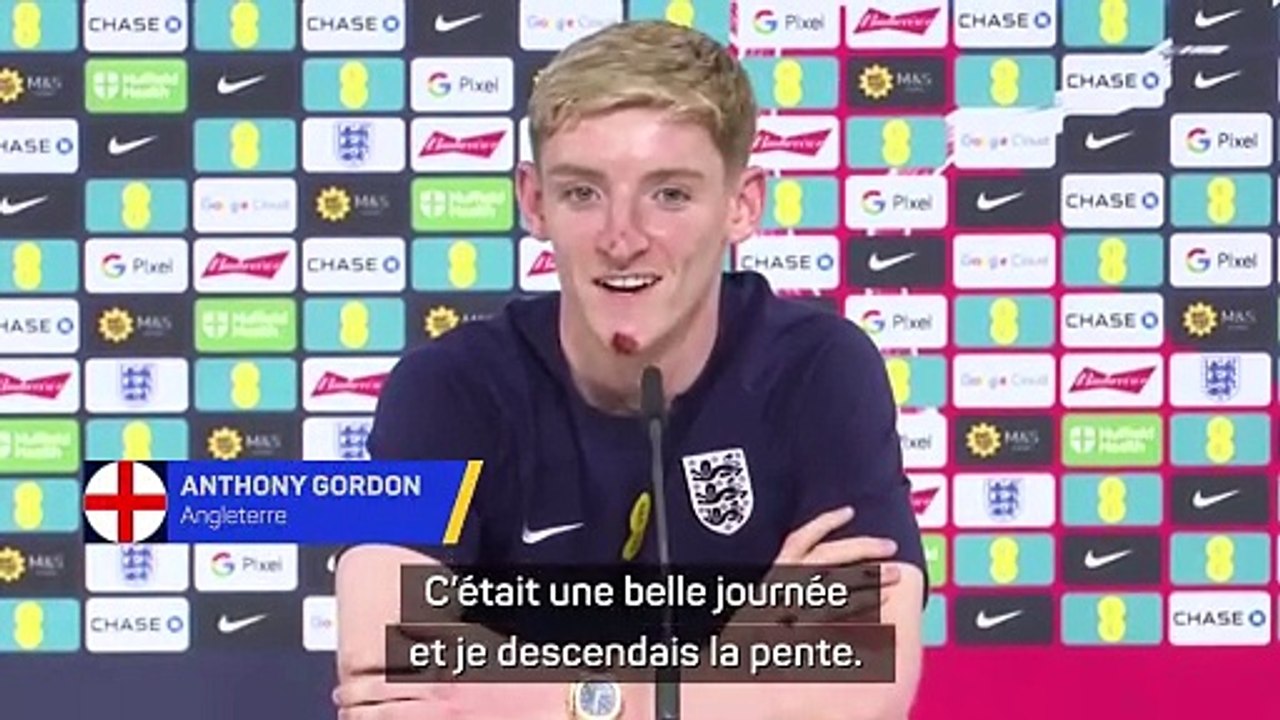 Gordon a chuté à vélo : "J'ai fait un vol plané !"