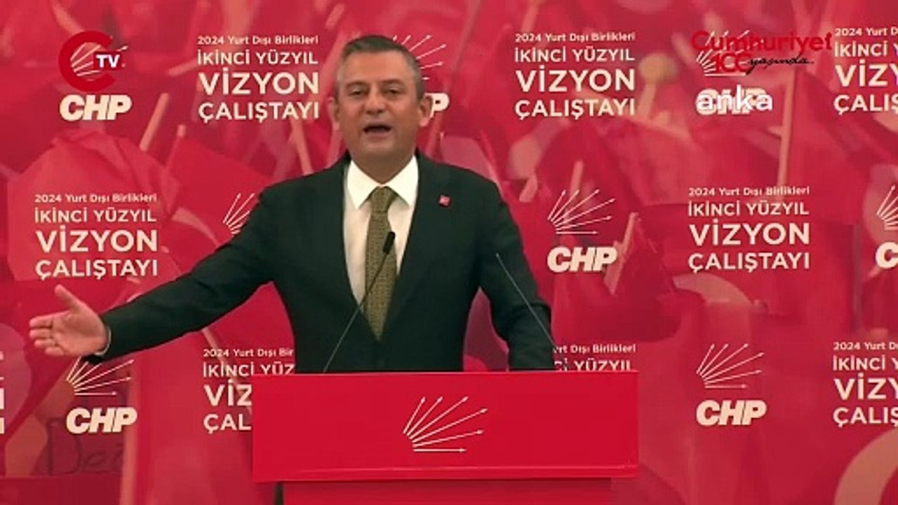 Hazine ve Maliye Bakanı Mehmet Şimşek 'Başardık' demişti! Özgür Özel'den 'gri liste' çıkışı