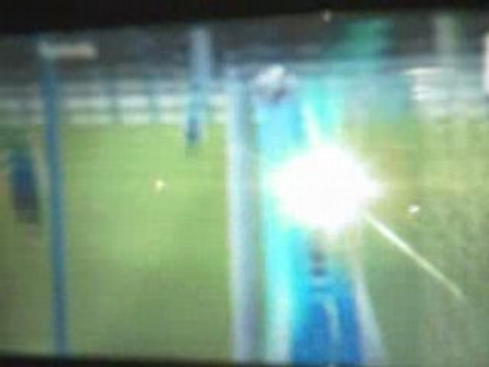 superbe retournée a pes 6