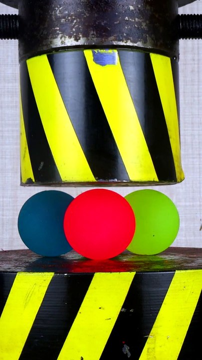 Hydraulic Press vs 100 ton