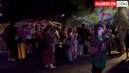 Otele Yaklaşan Orman Yangınında Çalışanların Lojmanı Boşaltıldı