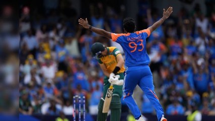 ১৭ বছর পর T20 বিশ্বকাপ জয় ভারতের! মহেন্দ্র সিং ধোনির কীর্তি স্পর্শ করলেন রোহিত শর্মা