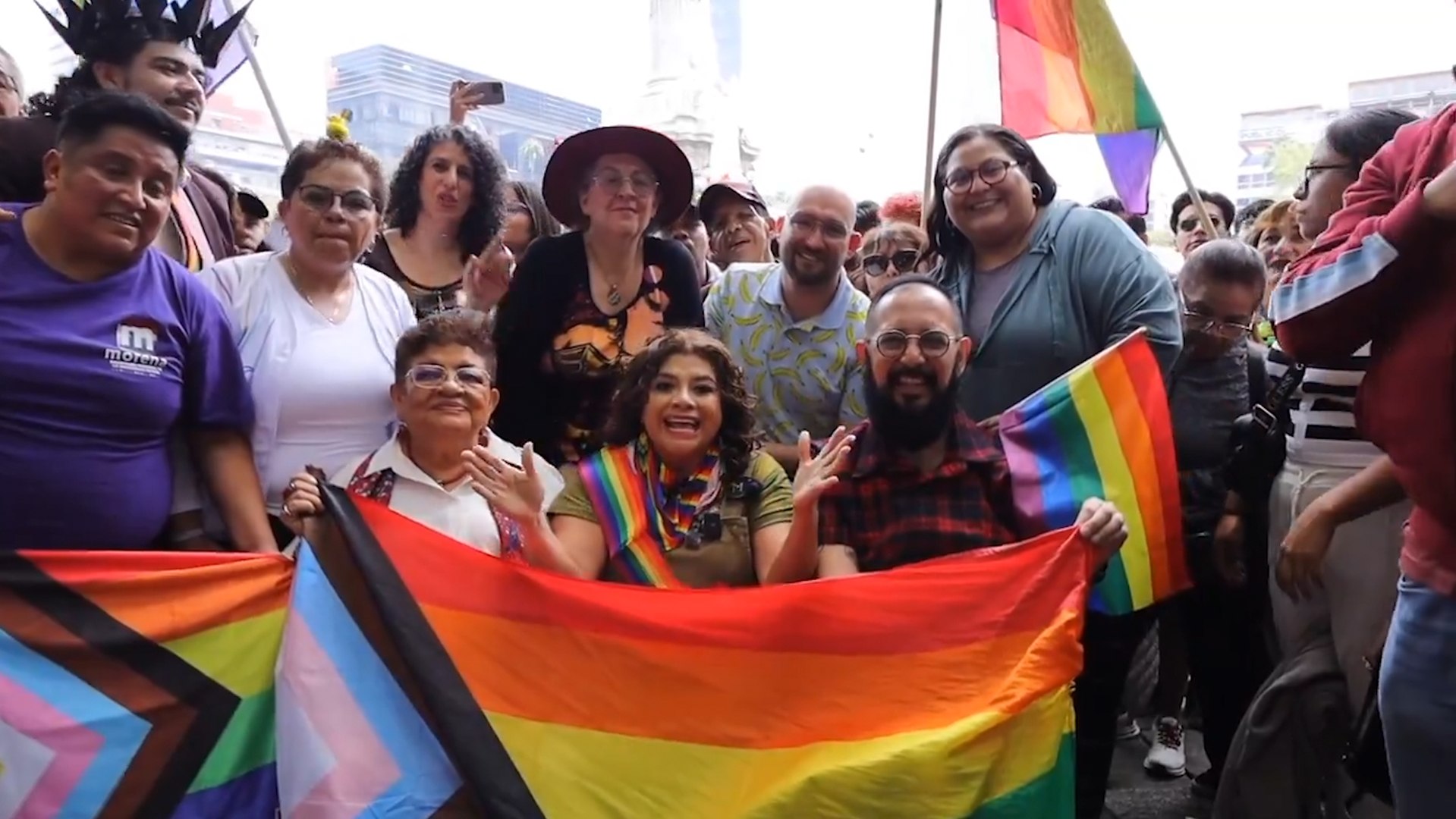 Clara Brugada se une a la marcha LGBT en la CDMX: "Soy aliada de la diversidad sexual"