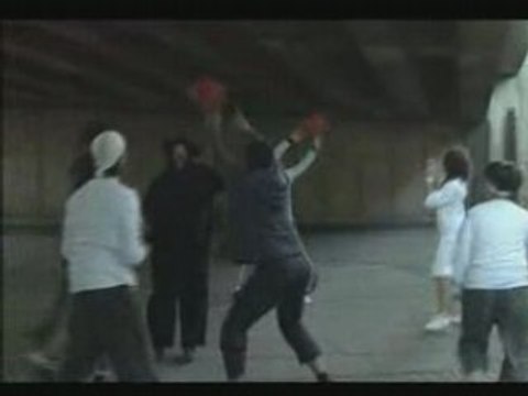 Pub Test Moonwalking bear