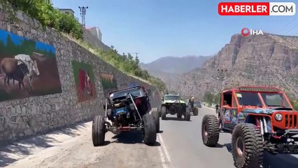Çukurca'da off-road gösterisi büyük ilgi gördü