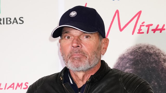 GALA VIDEO - Laurent Baffie sans fard, il évoque ses vannes ratées : “J’ai eu un budget fleurs énorme”