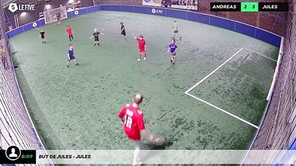 But de Jules - Jules