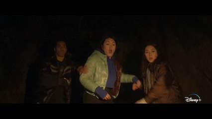 CHAIR DE POULE - Bande Annonce VF (2023, Disney+) Justin Long, Ana Yi Puig, Miles McKenna