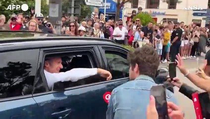 Francia, Macron e la moglie Brigitte votano a Le Touquet