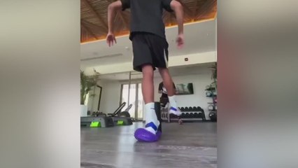 El entrenamiento de el hijo de Cristiano a sus 14 años