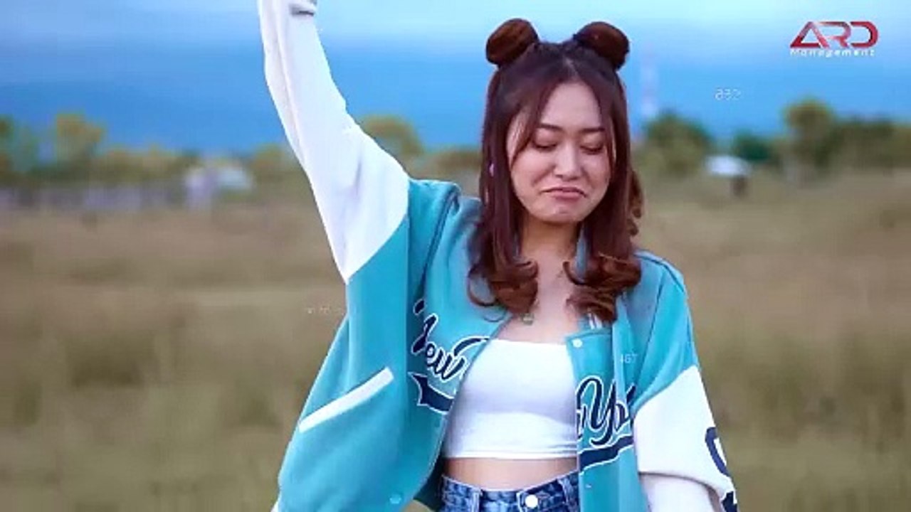 Vita Alvia Suwung  |OFFICIAL MUSIK VIDEO| Remix Version