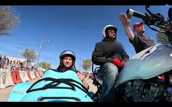 Turbo sur M6 : Retour sur les moments forts avec la Styck Shoes ! Styck Motorshow By StuntYannick Spectacle en Side-Car, Show Moto, Stunt, Acrobaties