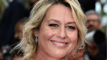 GALA VIDÉO - Luana Belmondo, son clan garde le sourire malgré le divorce : “Heureux pour toujours”