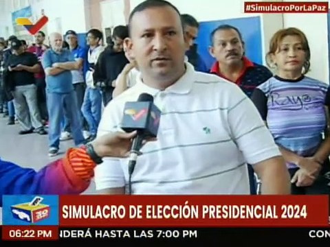 Caracas | Ciudadanos participan masivamente en el simulacro electoral a pesar de la lluvia