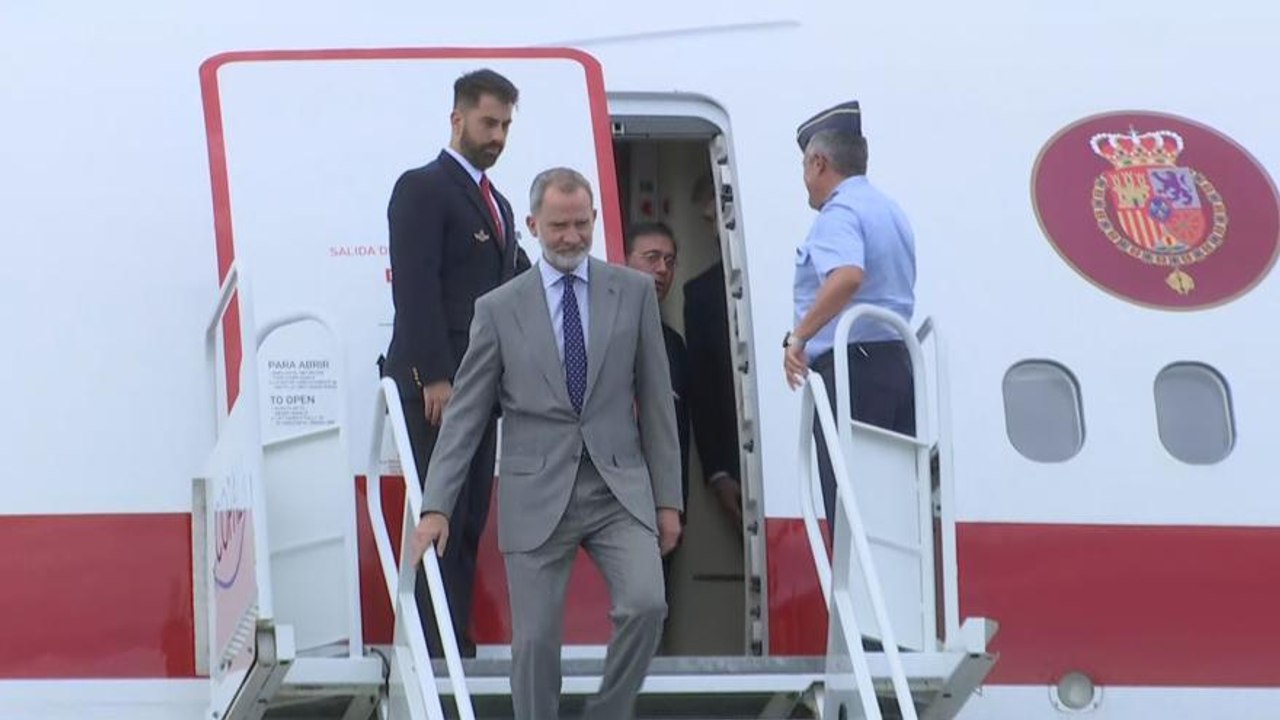 El rey de España y presidente de la región llegan a toma de posesión de Mulino