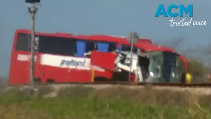 Three dead in horror bus crash on Bruce Highway, north Queensland