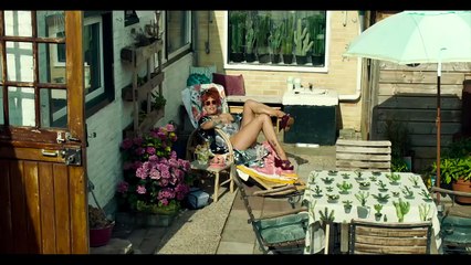 Mi verano extraordinario con Tess | movie | 2019 | Official Trailer