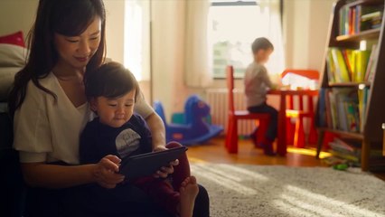 Becoming You: del nacimiento a la infancia | show | 2020 | Official Trailer