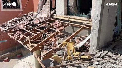 Gaza, a Deir el-Balah colpito anche il Municipio