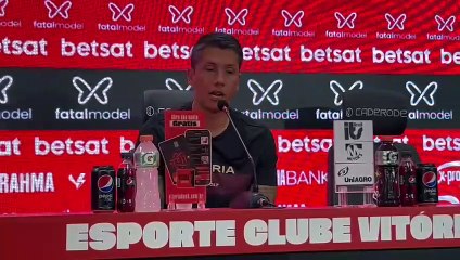 Carpini atribui derrota do Vitória ao cansaço dos jogadores em campo: "Limite físico"