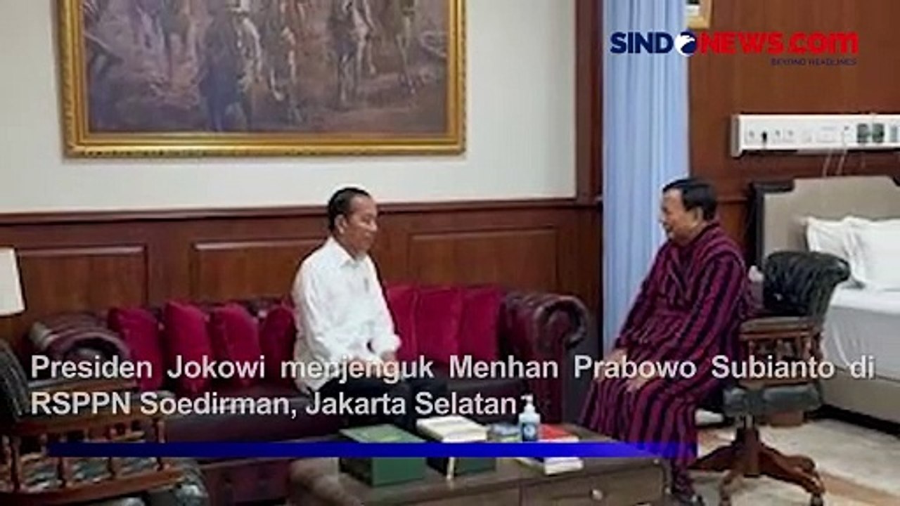 Presiden Jokowi Jenguk Prabowo Seusai Operasi Kaki Kiri di RSPPN Soedirman