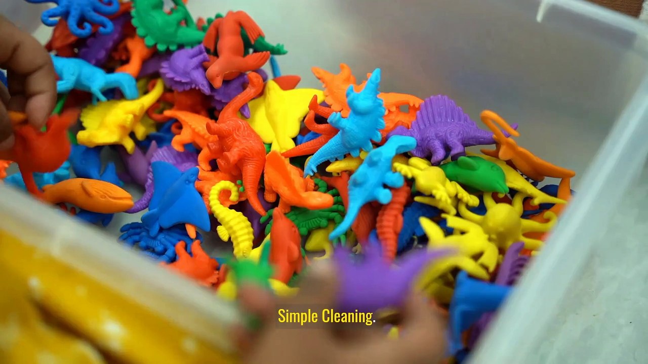 Best Ways to Clean and Sanitize Children's Toys: Keeping Playtime Safe