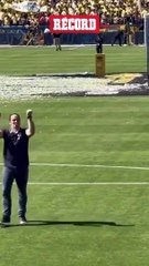 ¡SE GANA A LA AFICIÓN! ANDRÉ JARDINE CELEBRÓ EL TÍTULO DE SUPERCOPA CON LOS SEGUIDORES AMERICANISTAS