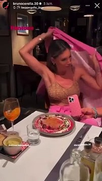 Οικονομάκου: Στιγμιότυπα από το ρομαντικό δείπνο με τον Μπρούνο Τσερέλα στο Μιλάνο