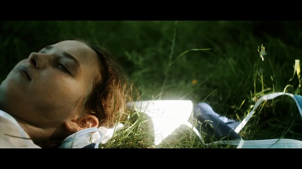 Alice In Terrorland Trailer DF