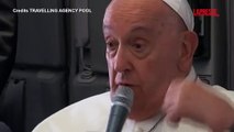 Elezioni Usa, il Papa: «Entrambi i candidati sono contro la vita, tra chi butta via i migranti e chi uccide i bambini»