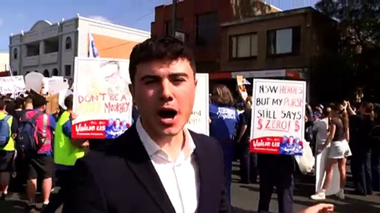 NSW nurses and midwives walk off the job after pay negotiations fail