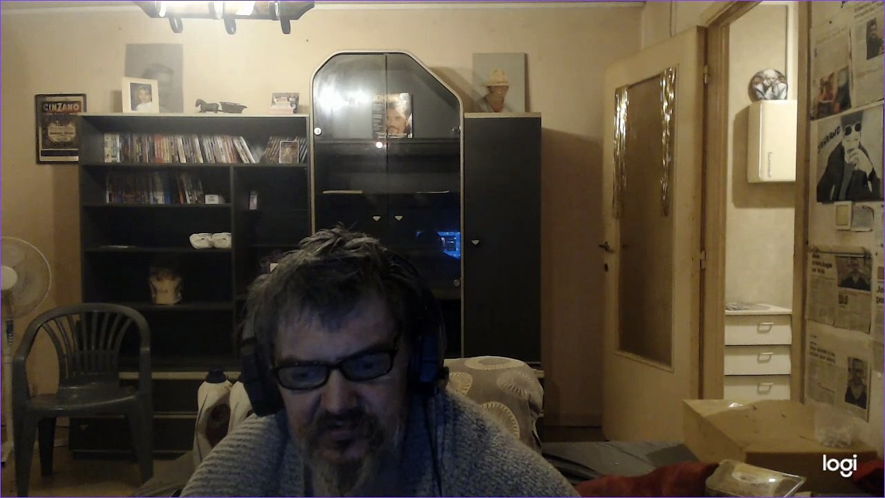 DES WC DE PEDO DE GUIDE  GUIDE DE LUMIERE ET UN VOISIN COMME EZEKIEL HE OUI MON GARS