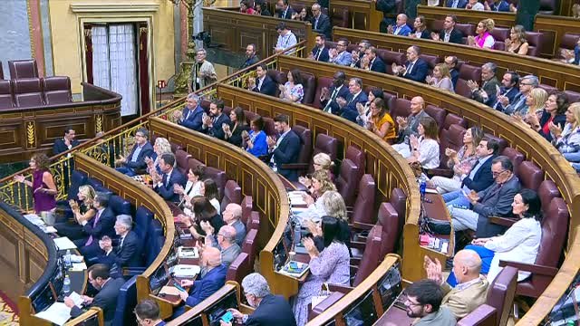 Montero al PP: Ustedes contra Cataluña viven mejor