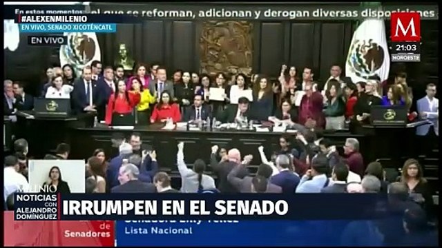 Senadores toman la tribuna del Senado para impedir la discusión de la reforma al Poder Judicial