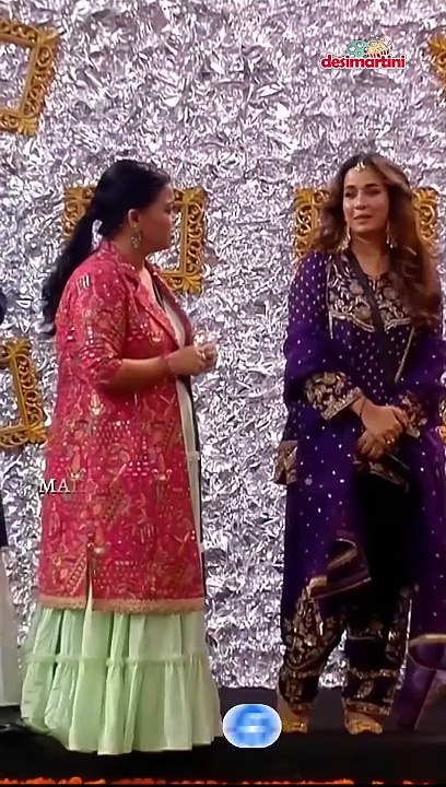 #SunandaSharma expressed admiration for her favorite contestant #Munawar through charming Shayari.