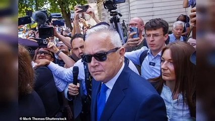 Huw Edwards still hasn't returned £200,000 salary he was paid after being arrested over child abuse