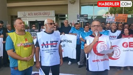 Adana'da Aile Hekimine Saldırı Protesto Edildi