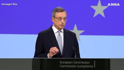 Draghi: "Cambio radicale perche' l'Ue continui a esistere"