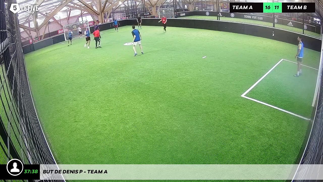 But de Denis P - Team A