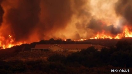 Download Video: Incendi in California, oltre 3.600 ettari in fumo per l'Airport Fire