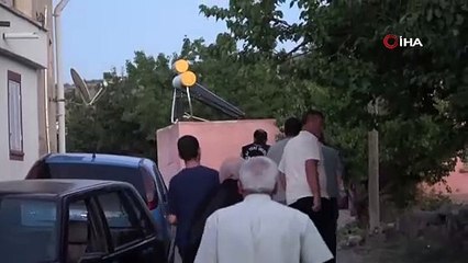 92 yaşındaki şahıs budamak için çıktığı ağaçtan düşerek öldü