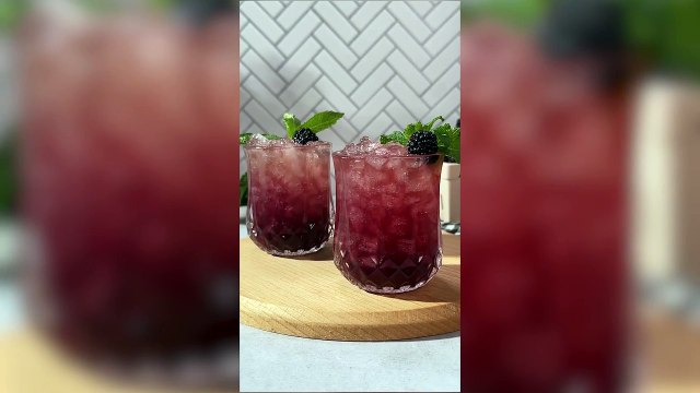 This Blackberry-Mint Julep Is Our Favorite Way To Shake Up The Classic Cocktail