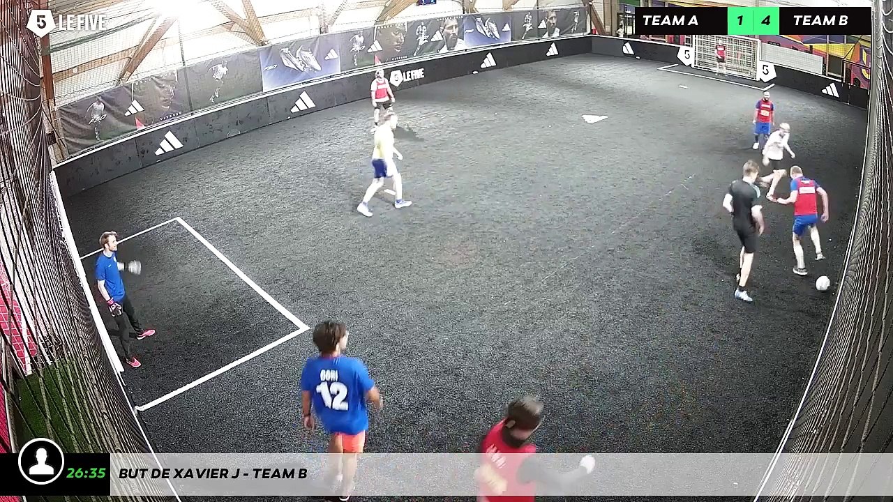 But de Xavier J - Team B