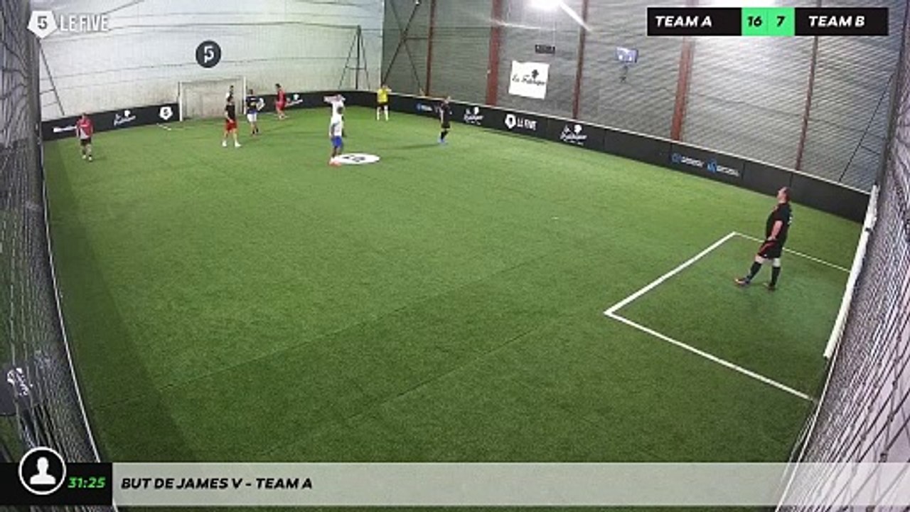 But de James V - Team A