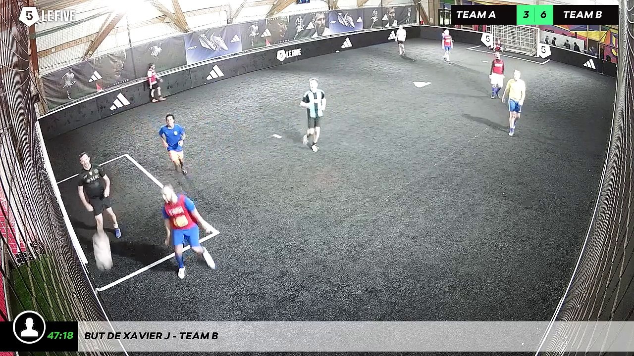 But de Xavier J - Team B