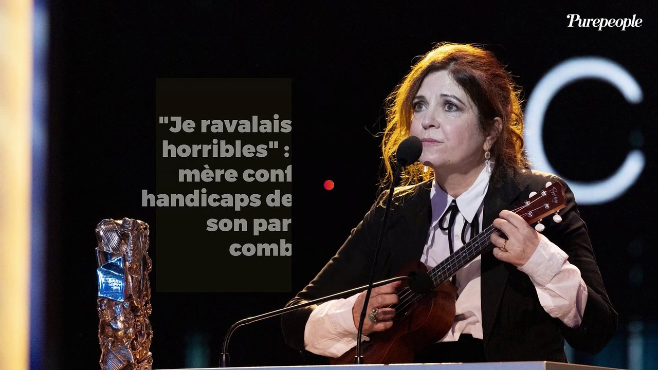 "Je ravalais des pensées horribles" : Agnès Jaoui mère confrontée aux handicaps de ses 2 enfants, son parcours du combattant