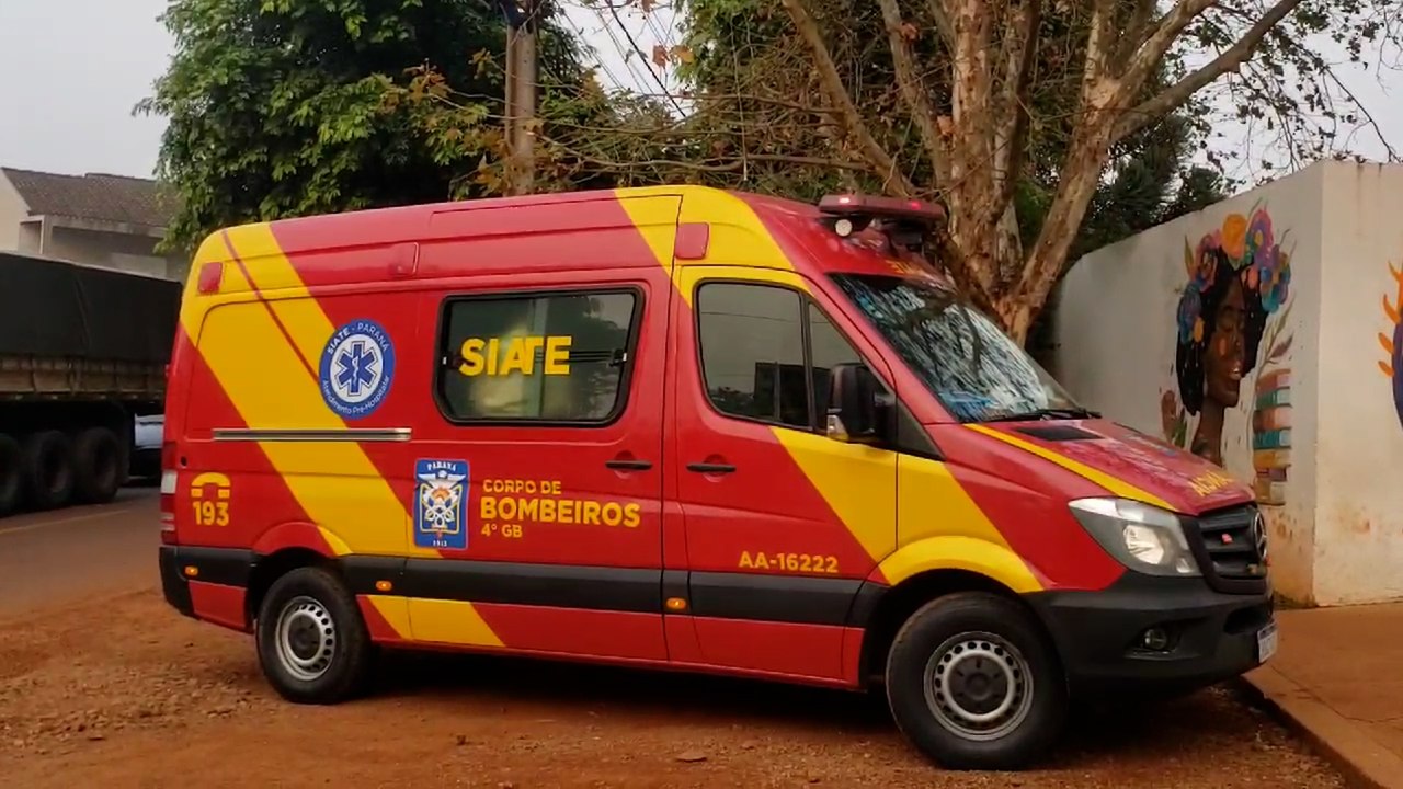 Menino de 12 anos sofre fratura no braço enquanto praticava esporte em colégio