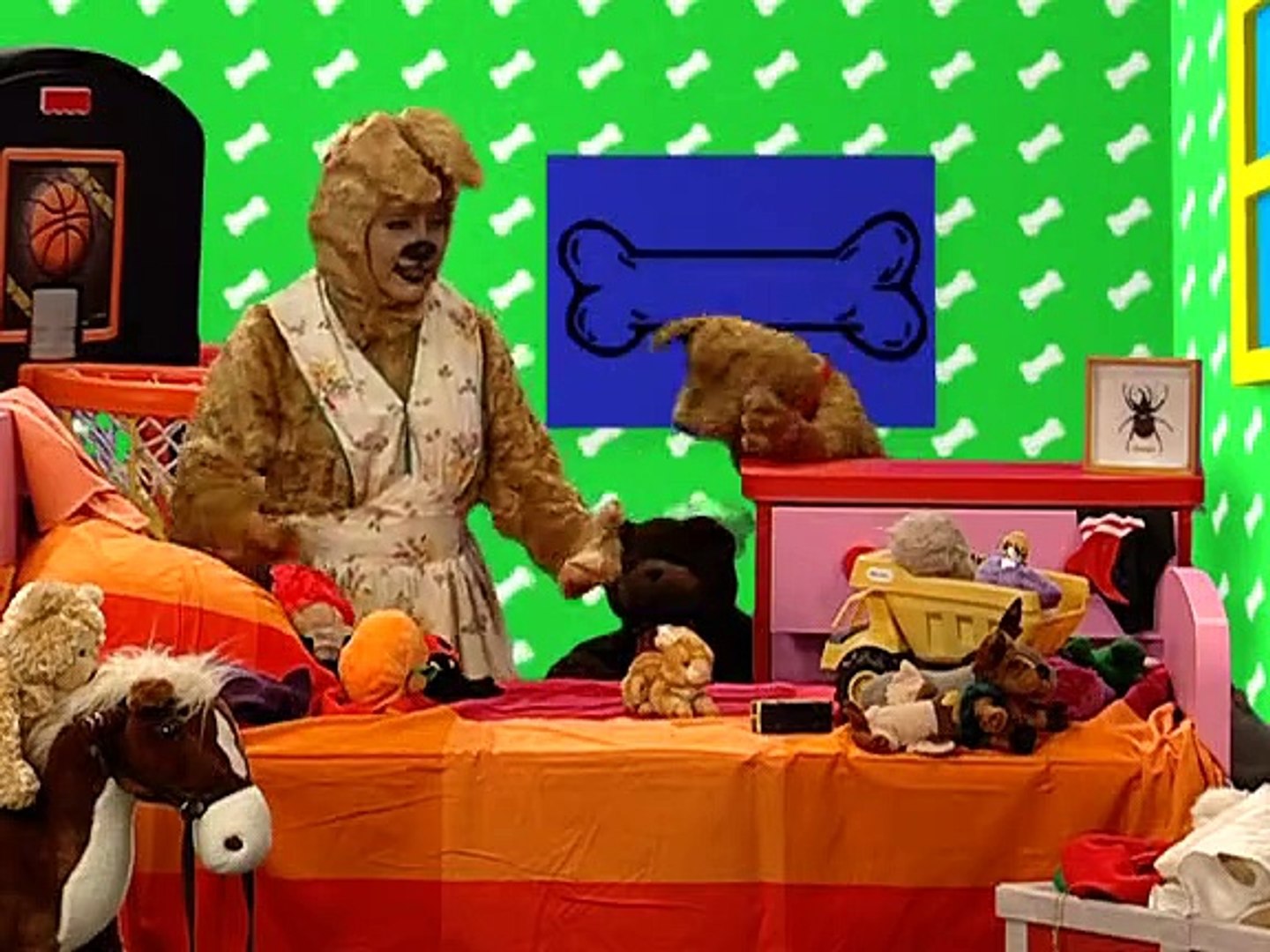 (未使用･未開封品)Wheels on the Bus: Mango&#39;s Big Dog Parade [DVD] The Wheels on the Bus: Mango's Big Dog Parade - Walmart.com